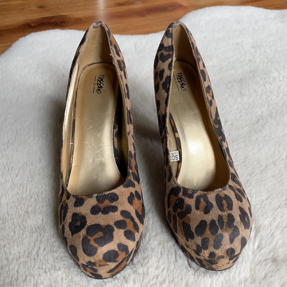 Mossimo | Leopard Print Platform Heels | 7.5 - Picture 14 of 15